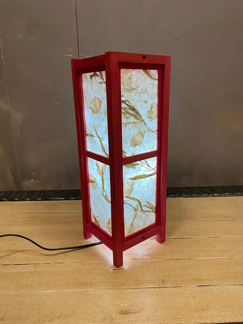 abajour legno e carta