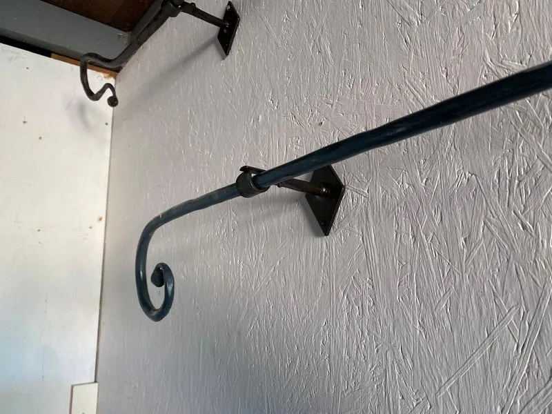 coppia di ganci per bastone per tenda