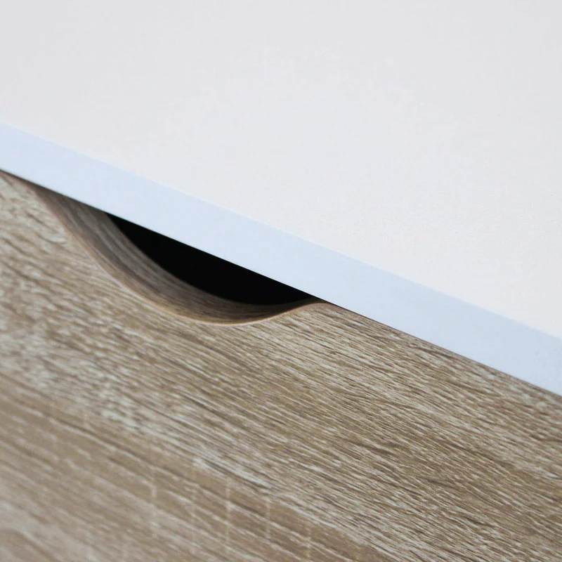 Mobile in legno "Bradley" con 2 ante e 3 cassetti in legno bianco e naturale, 147 x 39 x 82 h cm