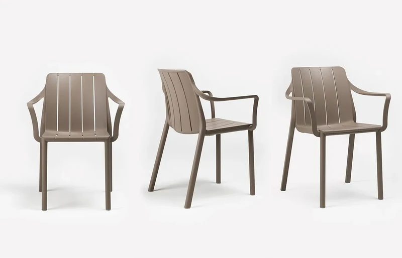 Sedia "Tiberina Bistrot" in polipropilene fiber-glass per giardino, bar e ristorante "Made in Italy"