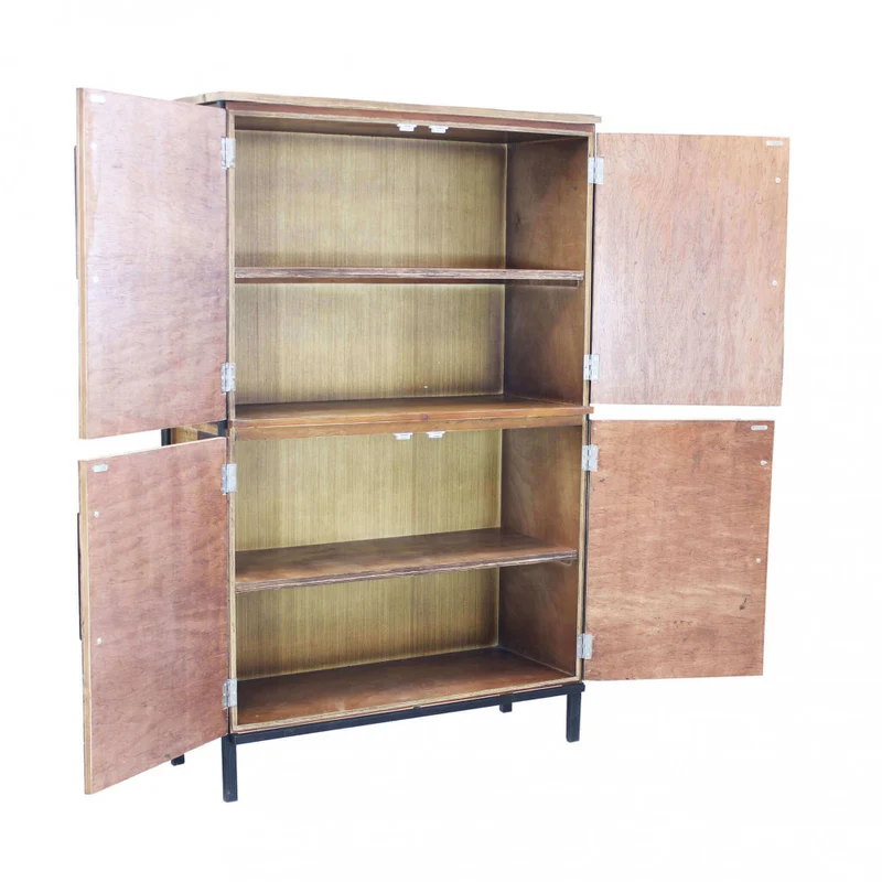 Mobile "Braxton" naturale con 4 ante con gambe in metallo nero, 100 x 40 x 160 h cm