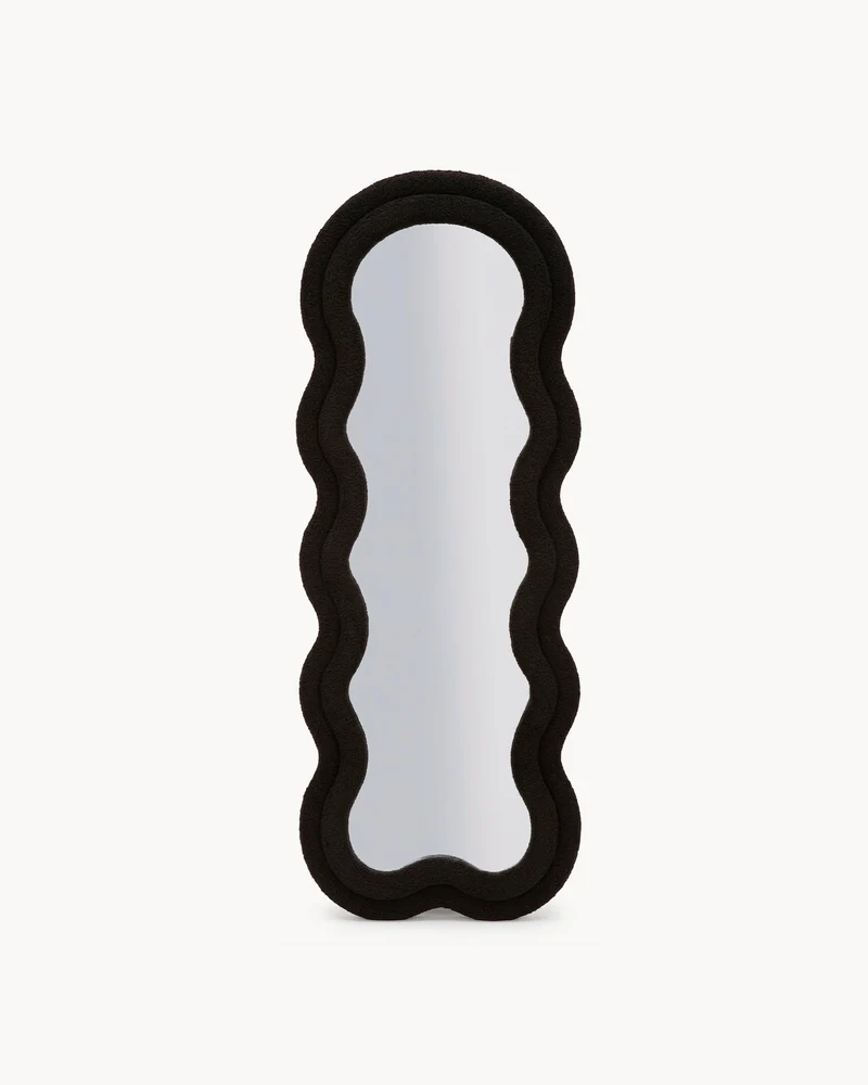 Specchio con cornice in velluto ondulato Teddy