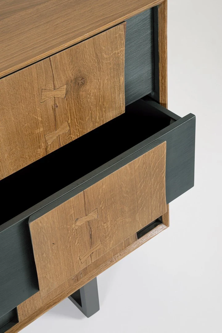 Cassettiera "Garwood" struttura in legno MDF con ante e cassetti