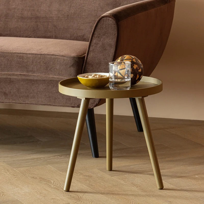 Set di 4 tavolini con gamba in legno di frassino Sasha 41x41 cm