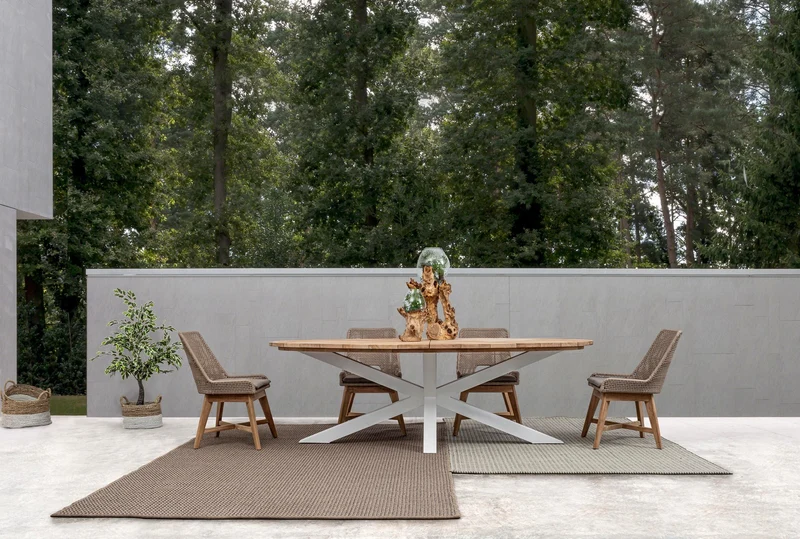 Tavolo ovale "Palmdale" con piano in legno teak, gambe in alluminio Bianco per esterno