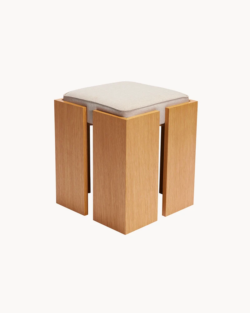 Sgabello in legno di rovere con cuscino Forma