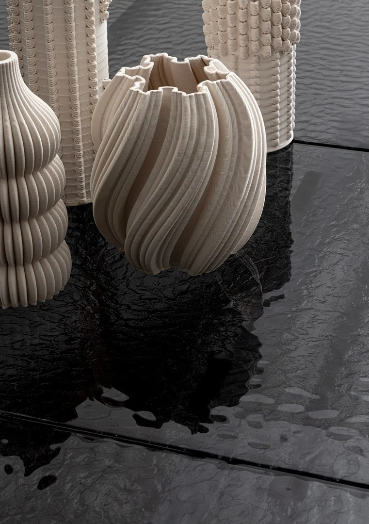 Tavolo allungabile "Anja" in vetro e legno d'abete per sala da pranzo 180-240 x 90 cm