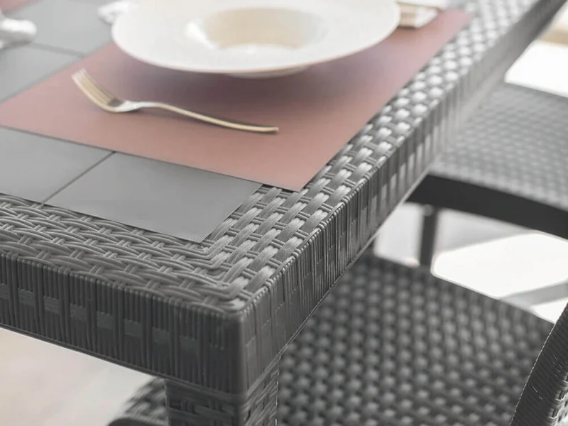 Tavolo da Giardino Dallas 80x80 in Wicker Intrecciato