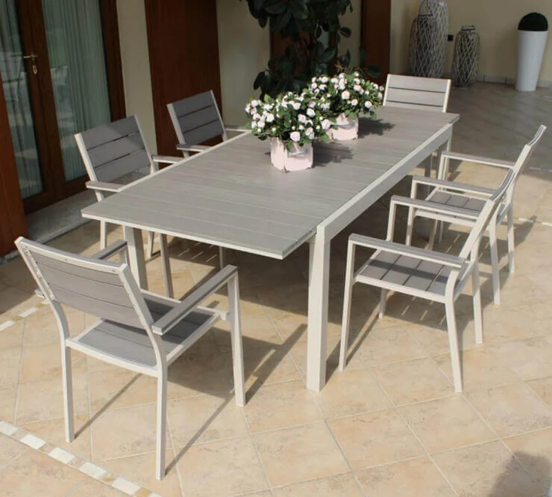 Cosma Poltrona Con Doghe In Polywood