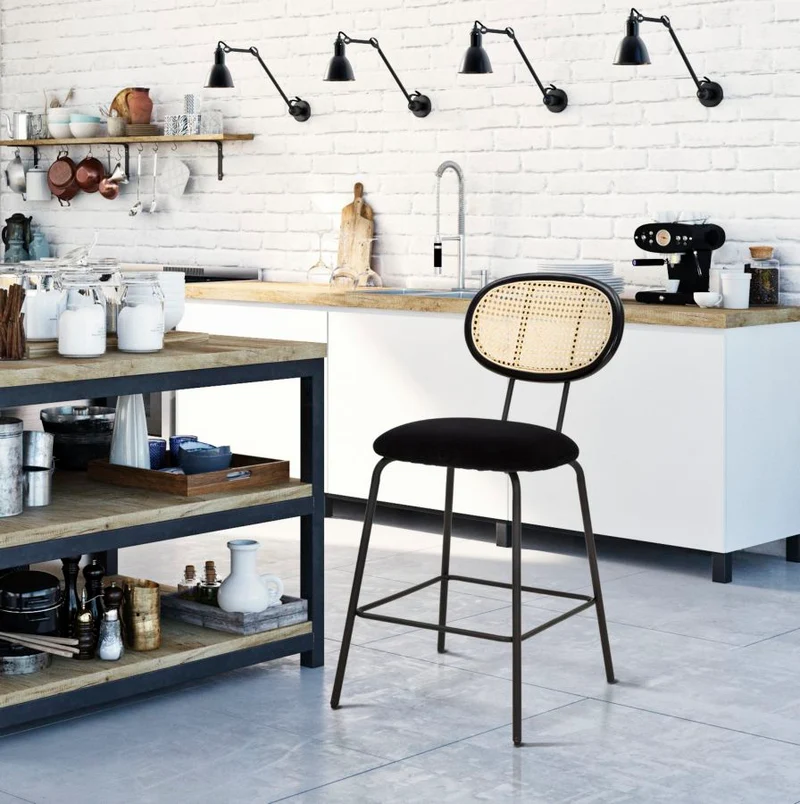 Sgabello da bar "Osaka" in tessuto gambe in metallo color nero per interni