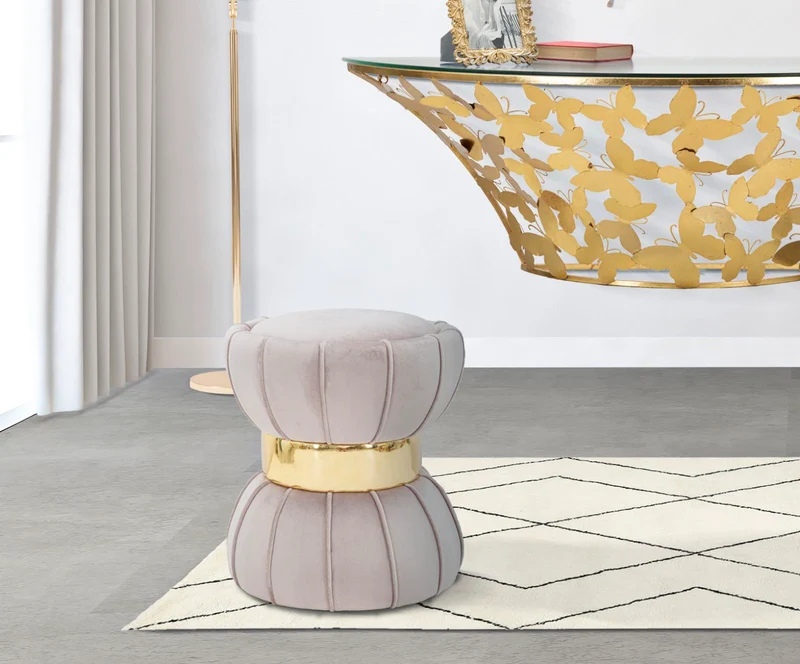 Sgabello "Flower" rotondo in velluto con fascia centrale color oro per interni