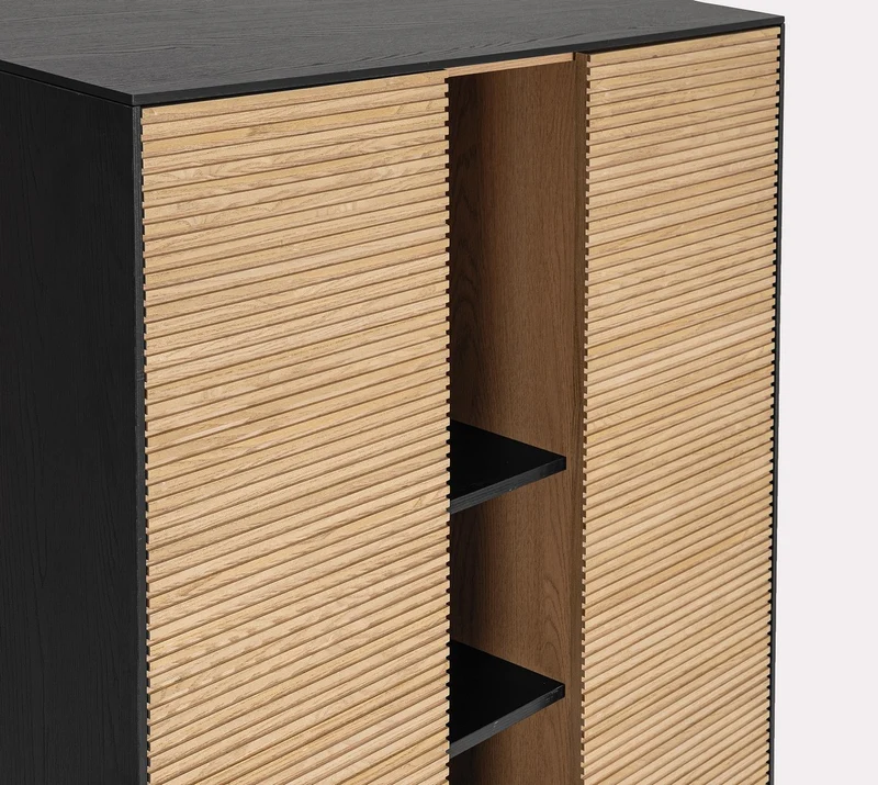 Mobile credenza "Allycia" in mdf-legno di frassino, gambe in acciaio, per interno