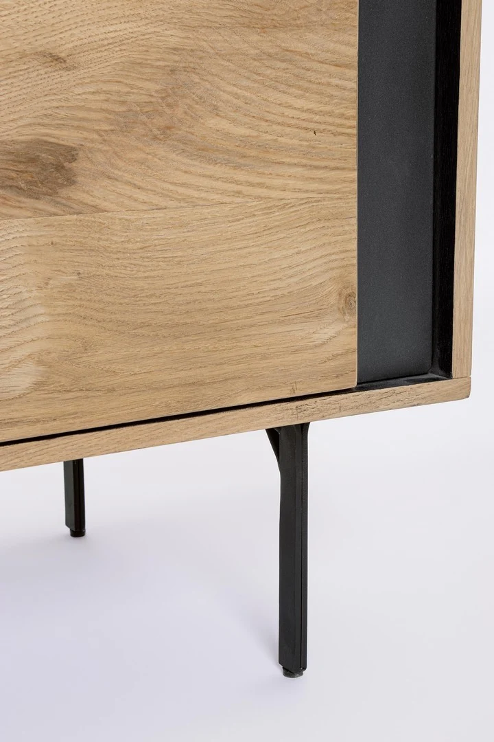 Credenza "Stanwood" con 3 ante e 3 cassetti, in mdf, finitura in rovere