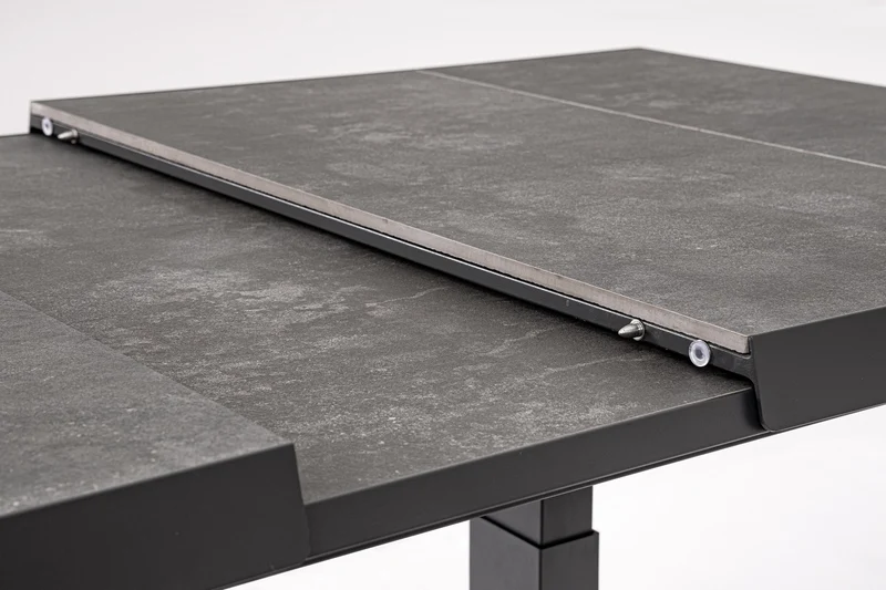 Tavolo allungabile "Robert" struttura in alluminio, piano in ceramica da 143/183 x 88 cm