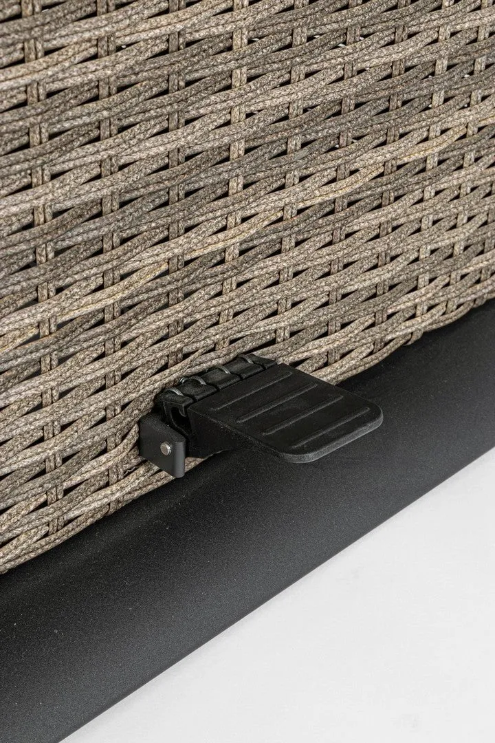 Tavolo "Kent" con struttura in alluminio, piano in ceramica, intreccio in fibra sintetica, per esterno