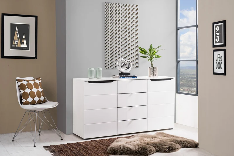 Credenza "Zurich", con 2 ante e 4 cassetti, color bianco opaco, con struttura in truciolare rivestito, mobile in kit
