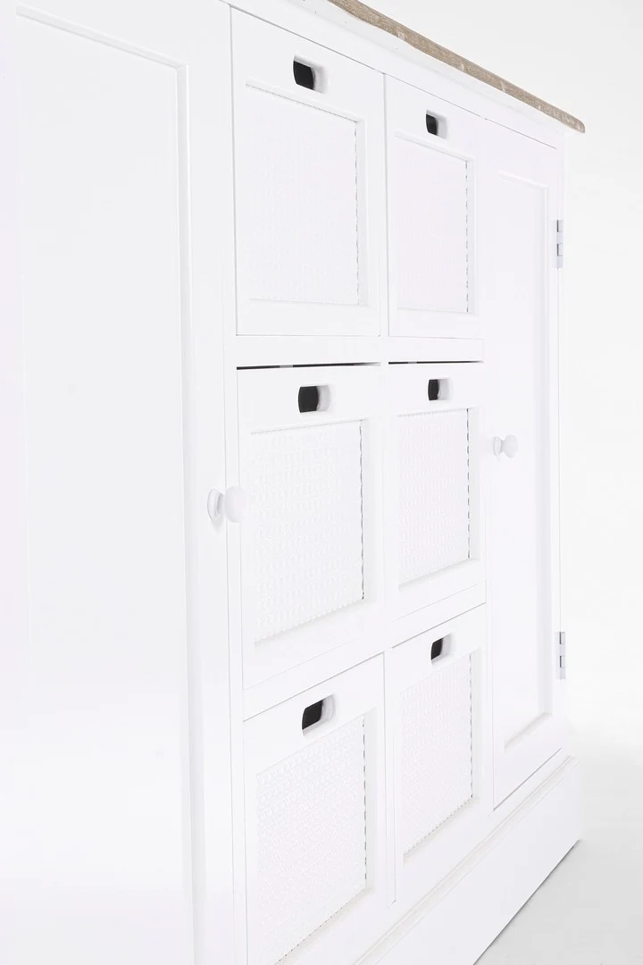Credenza "Dorotea" con struttura in MDF, maniglie in legno di pino