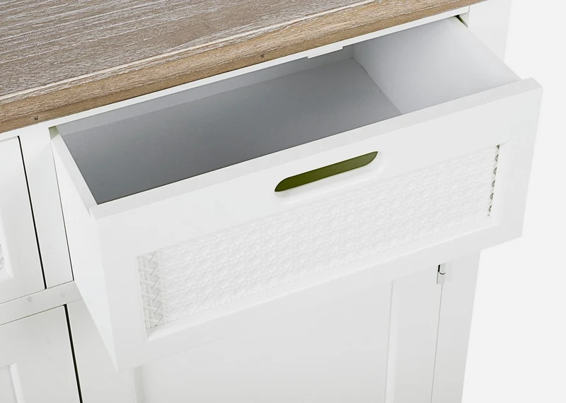 Credenza "Dorotea" con struttura in MDF, maniglie in legno di pino