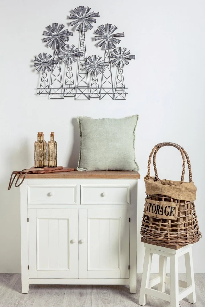 Credenza "Elvia" con struttura in MDF, con piano in legno di pino, stile rustico