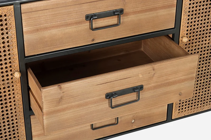 Credenza "Elton" con struttura in acciaio, cassetti in legno di abete, stile vintage