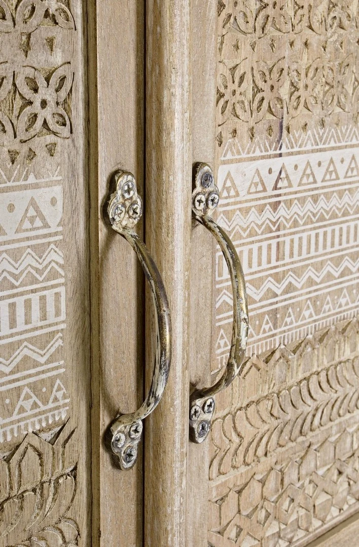 Credenza "Mayra" con struttura in legno di mango, decorazioni a mano, stile naturale