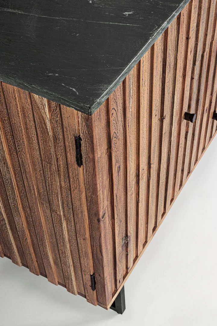 Credenza "Norfolk" con struttura in legno di acacia, mobile in stile vintage