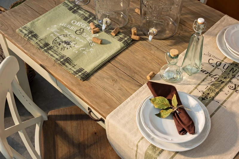 Tavolo rettangolare "Siena" con cassetti, struttura in legno Wadang, piano in teak