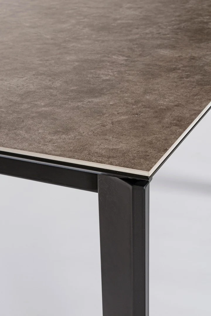 Tavolo "Briva" allungabile rettangolare con piano in ceramica e supporto in mdf