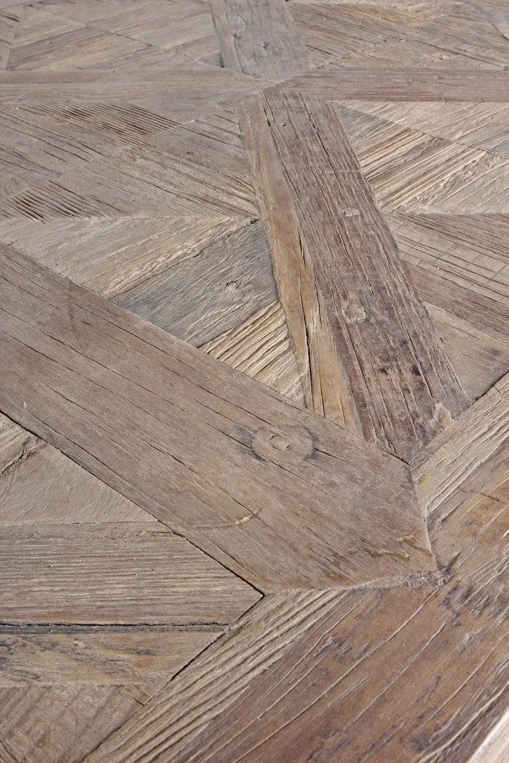 Tavolo Kaily rettangolare, con gambe, piano con lavorazione anticata a parquet, stile classico