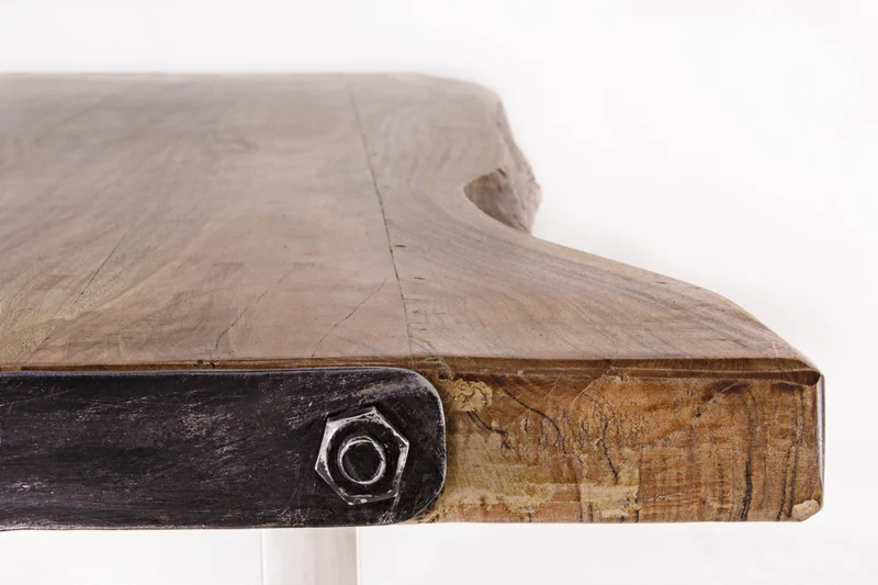 Tavolo Osbert rettangolare, con gambe in acciaio, piano in legno di acacia, stile moderno