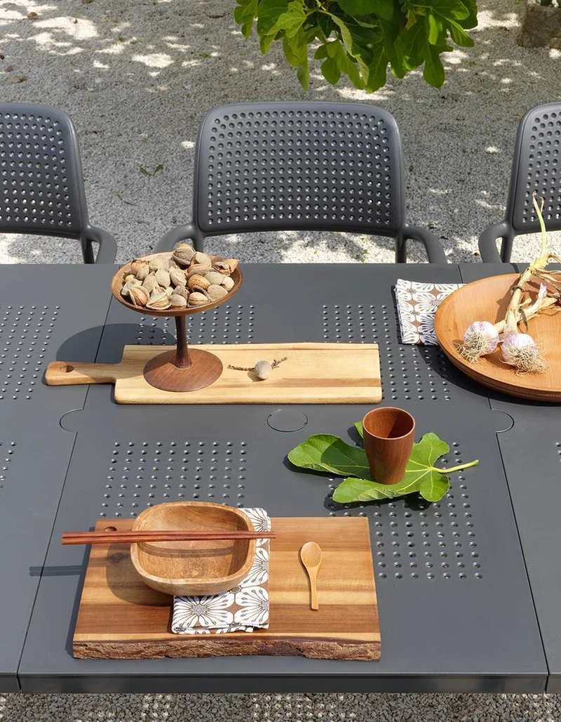 Poltrona "Bora" in fiber-glass per giardino, bar e ristorante "Made in Italy"