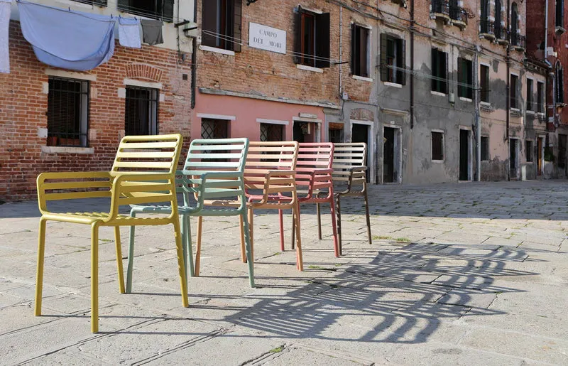 Sedia "Doga Armchair" in polipropilene fiber-glass per giardino, bar e ristorante "Made in Italy"