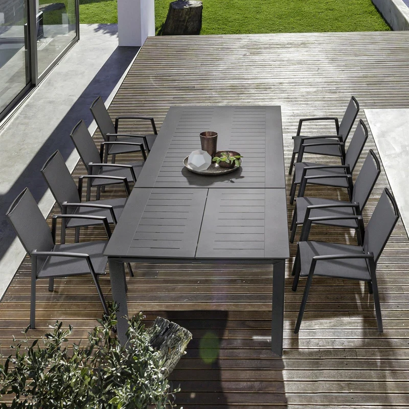 Poltrona "Cruise" struttura in alluminio verniciato e texilene per giardino e veranda