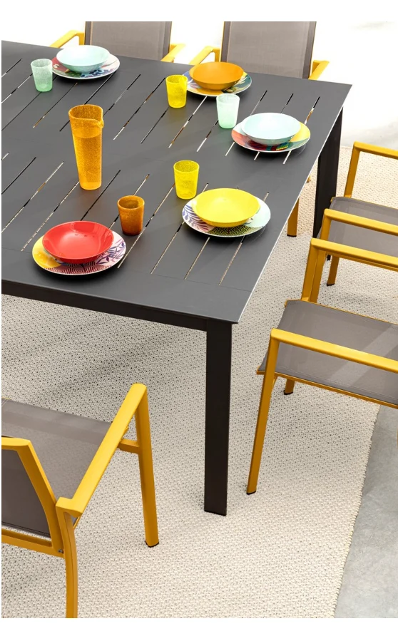 Tavolo Quadrato allungabile "Konnor" in alluminio Antracite da esterno 160x110/160 per giardino e veranda