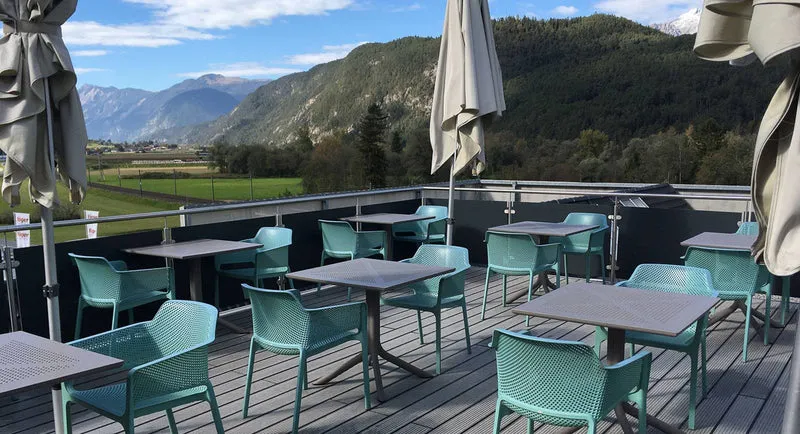 Tavolino "Clipx" qualità professionale contract da esterno per bar e ristoranti in fiberglass