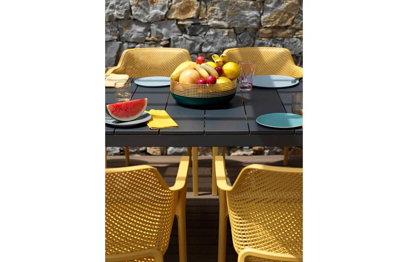 Poltrona "Net" in polipropilene fiber-glass da giardino, bar e ristorante "Made in Italy"