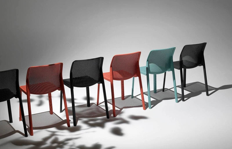 Sedia "Nardi Bit" arredamento da giardino, per bar e ristorante in polipropilene fiber-glass
