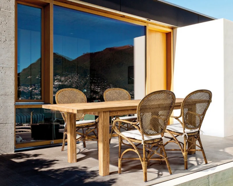 Tavolo allungabile "Bounty" in legno di Teak Riciclato da giardino 160/220 x 95 cm
