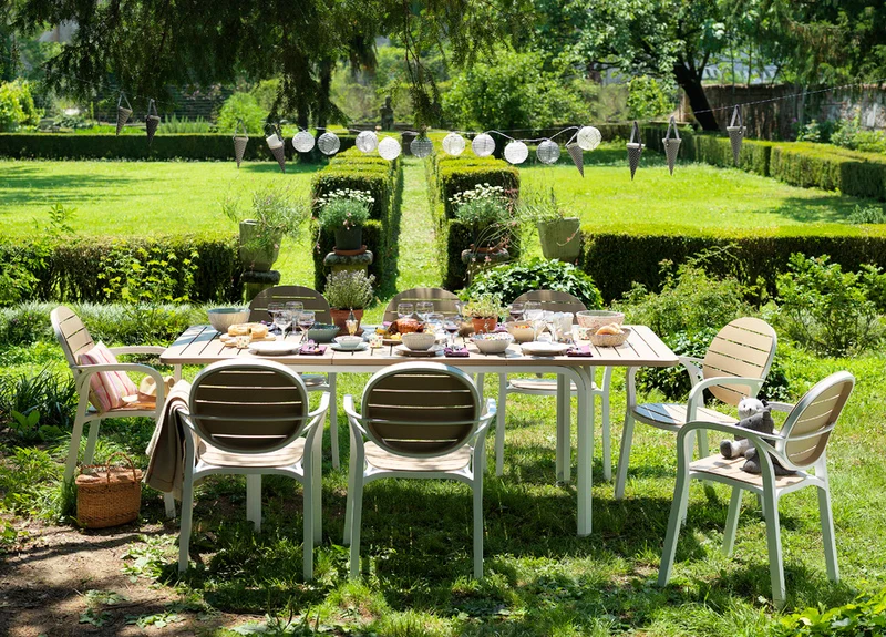 Tavolo allungabile "Alloro" piano in durel-top per giardino e veranda "Made in Italy"