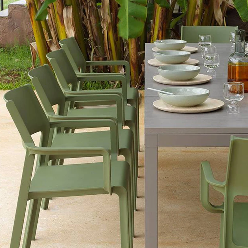 Poltrona "Nardi Trill Armchair" da giardino, per bar e ristorante in polipropilene fiber-glass