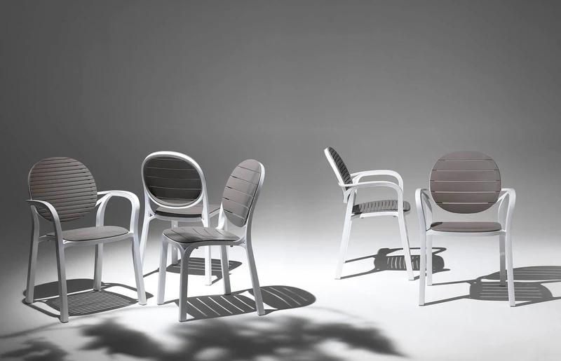 Poltrona "Nardi Palma" arredamento da giardino, per bar e ristorante in polipropilene fiber-glass