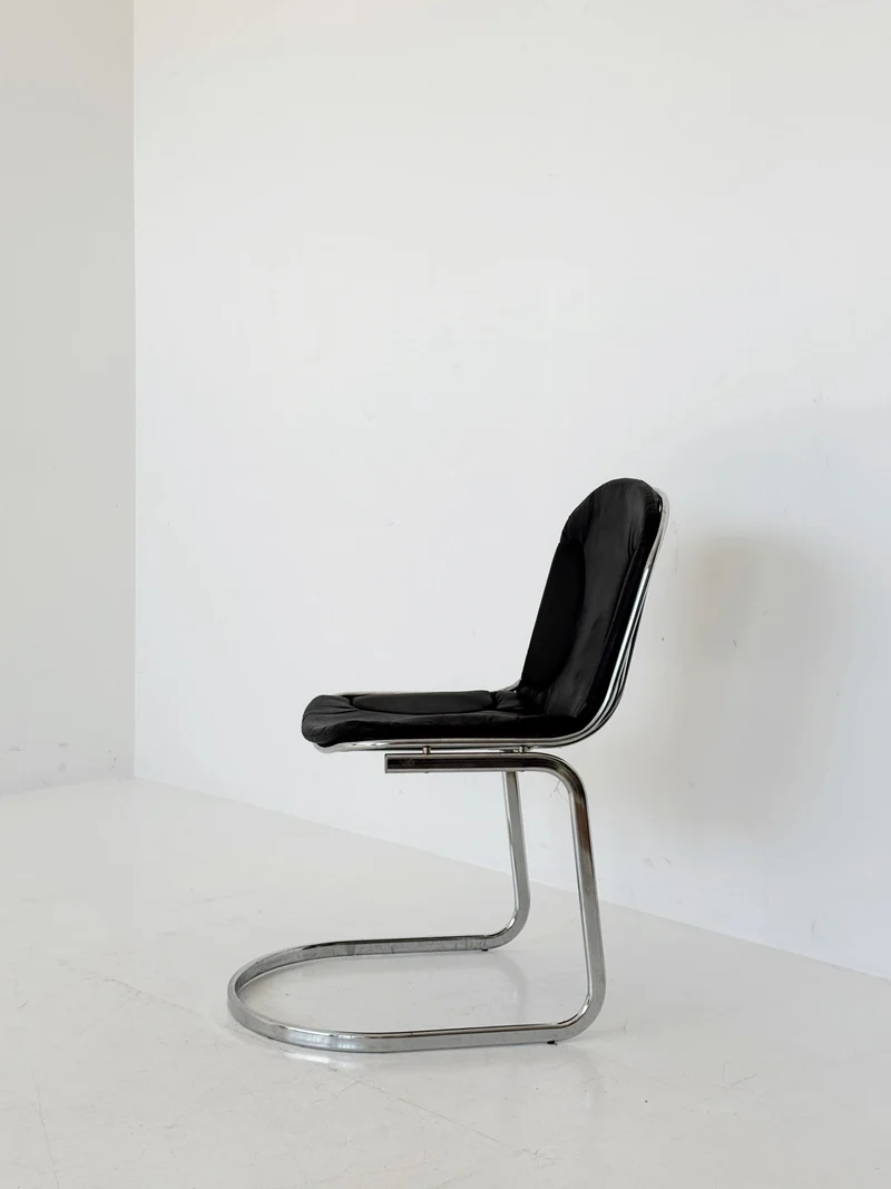 Sedia in tubolare cromato anni '70