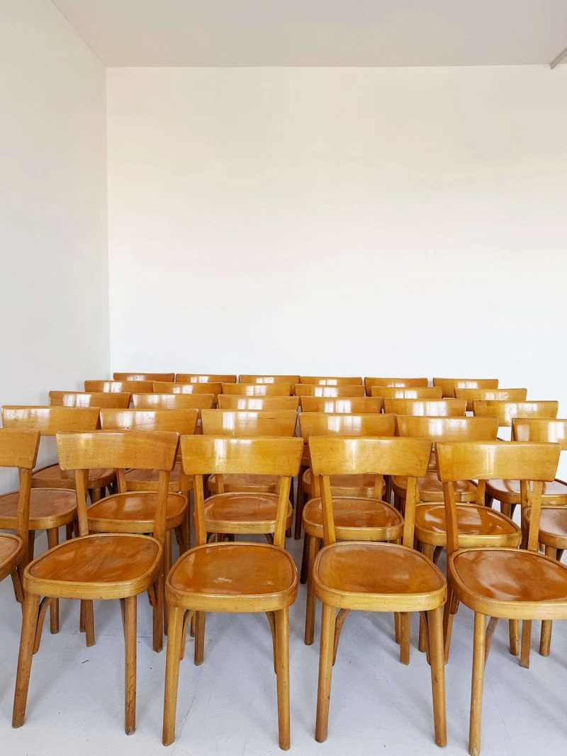 Set di 30 sedie da osteria in faggio – Italia, anni '50/'60