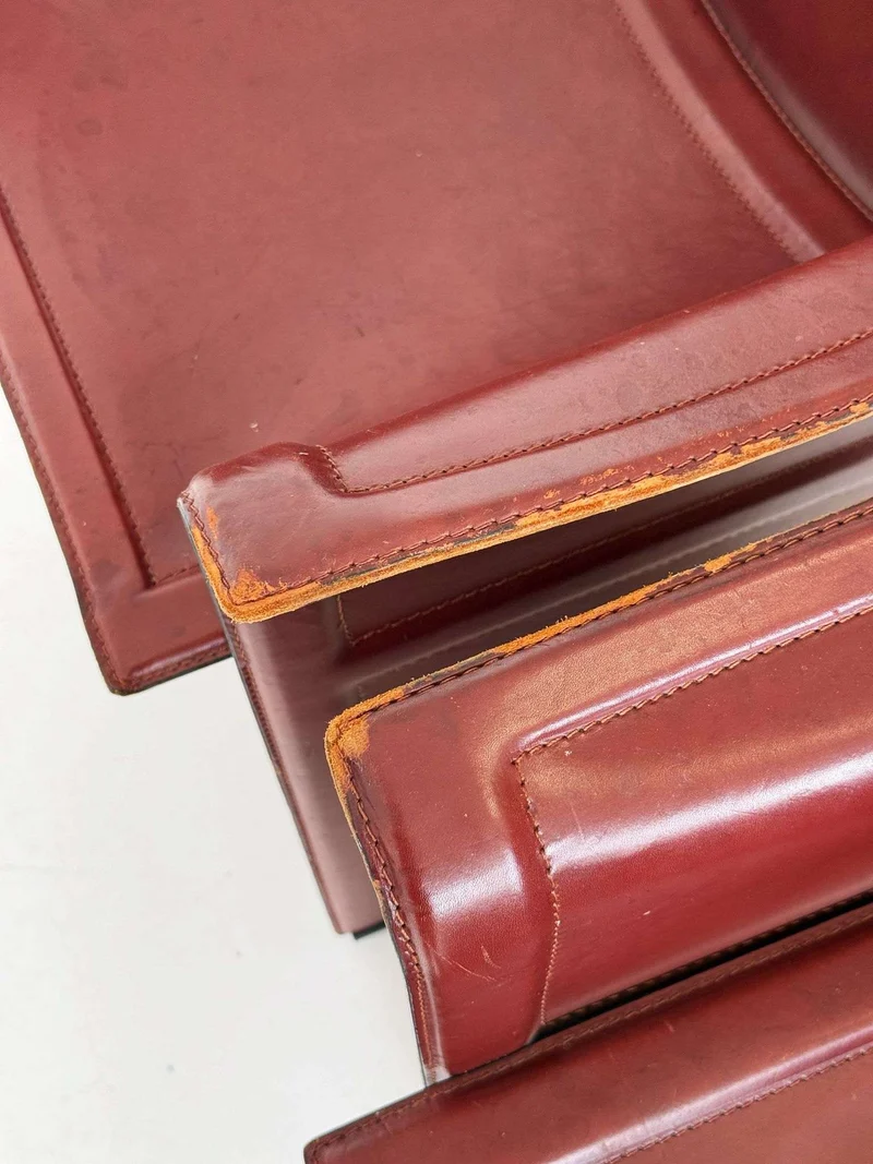 Set di quattro poltrone Matteo Grassi in pelle bordeaux, anni '80