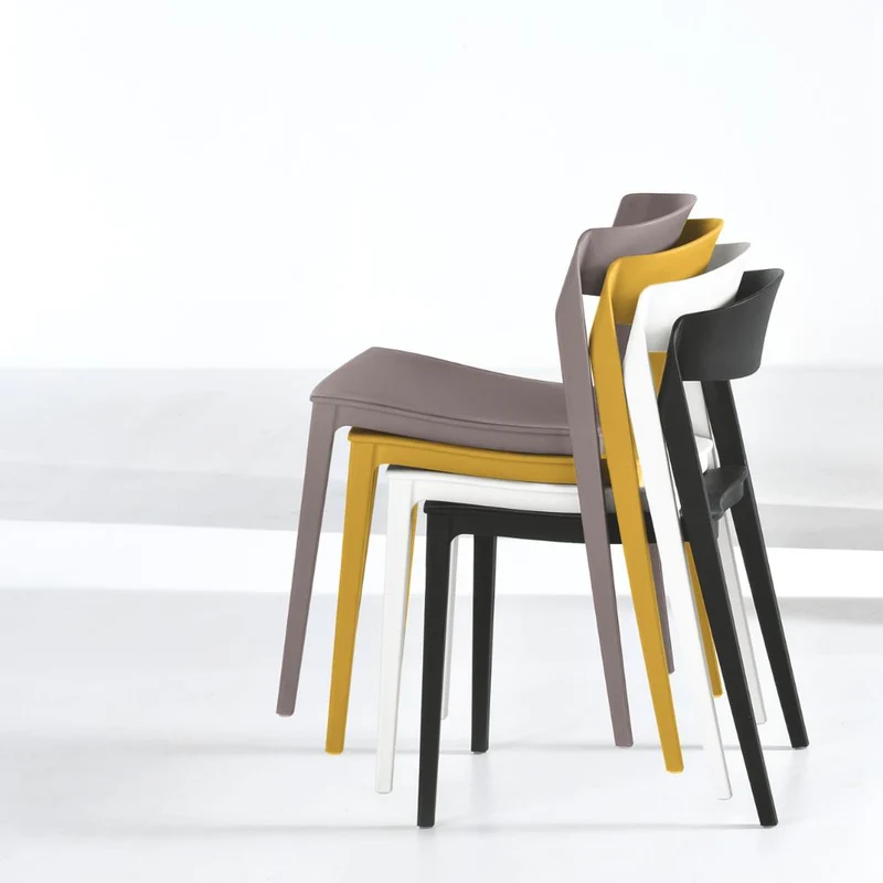Set 2 Sedie Sala da Pranzo, Cucina, Impilabili in Polipropilene 46x52x77 cm