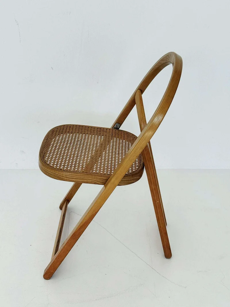 Sedia pieghevole in legno con seduta in paglia di Vienna anni '60 – Made in Italy