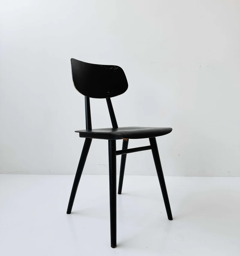 sedia in legno degli anni '50-'60