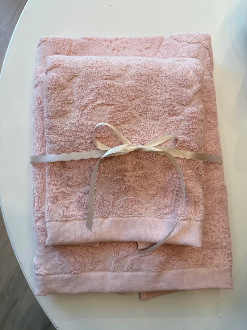Coppia di asciugamani - Jacquard con fiori Rosa