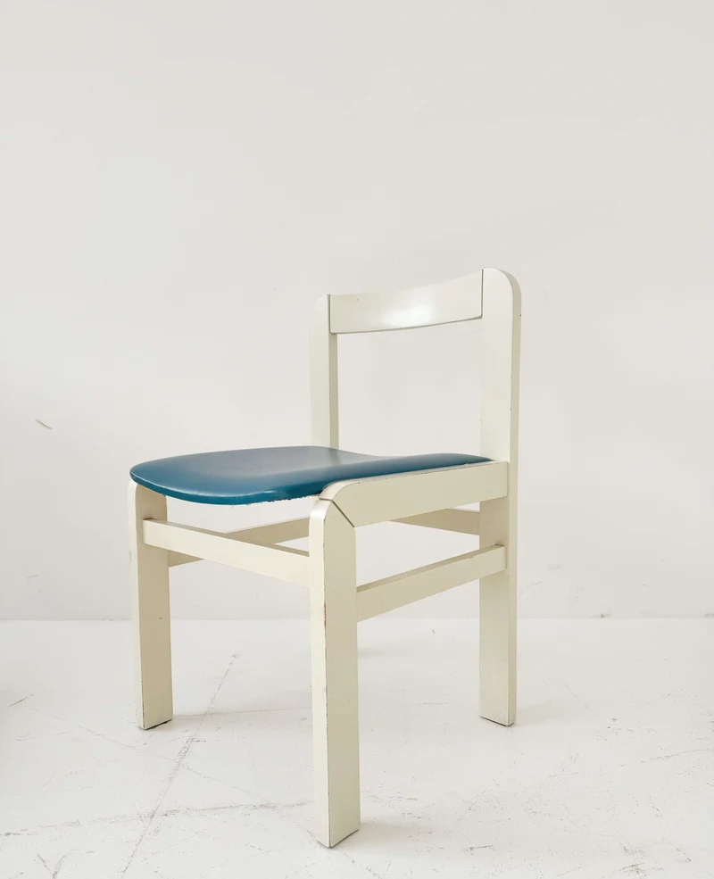 Sedia in legno laccato con seduta imbottita – Anni ’50/’60