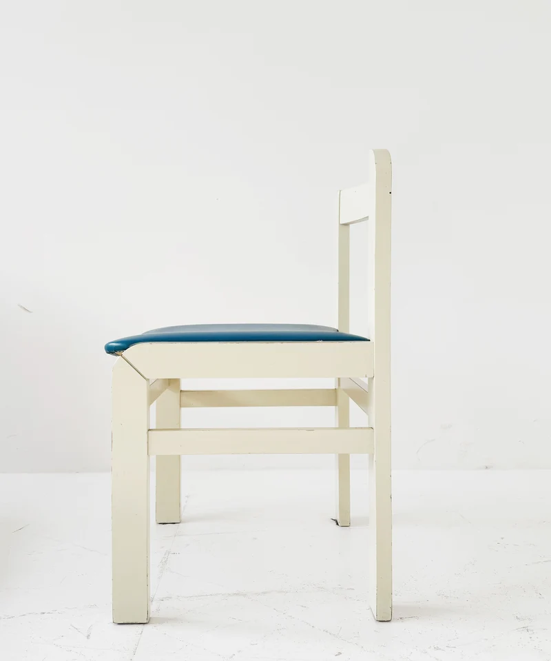 Sedia in legno laccato con seduta imbottita – Anni ’50/’60
